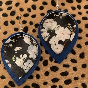 Floral print faux leather earrings